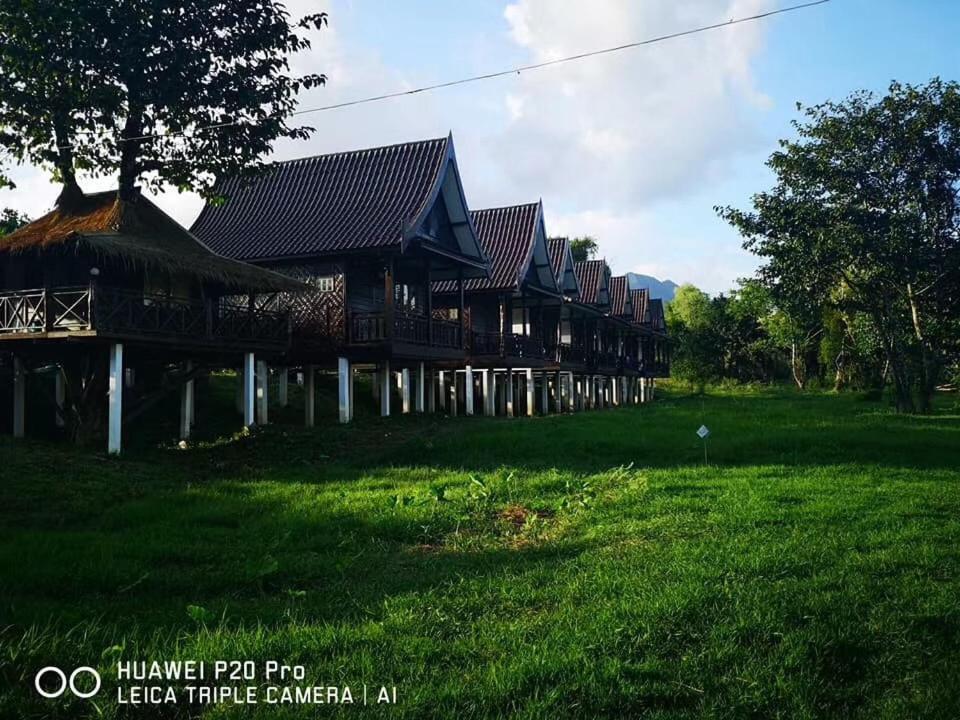 Cliff View Bungalows Vang Vieng Zewnętrze zdjęcie